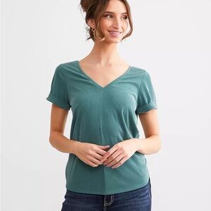 Buckle Teal V-Neck Short Sleeve Top